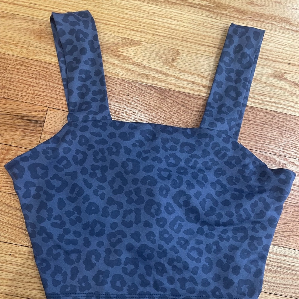 Barre3 workout top